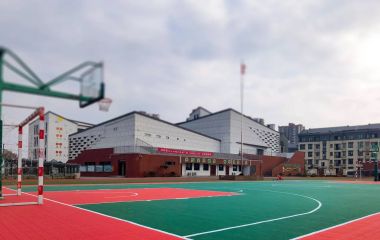 极速体育运动场地维护保养服务及建议